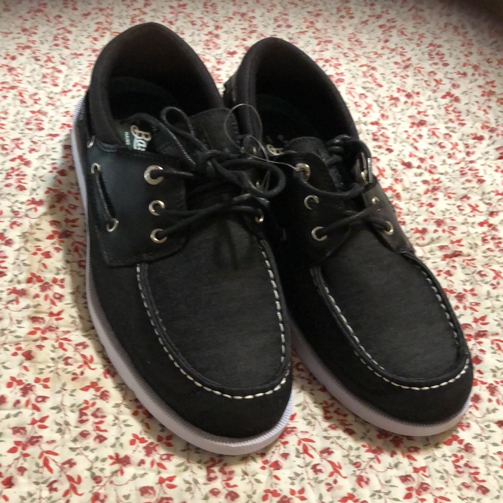Bass loafer with memory foam inserts size 9